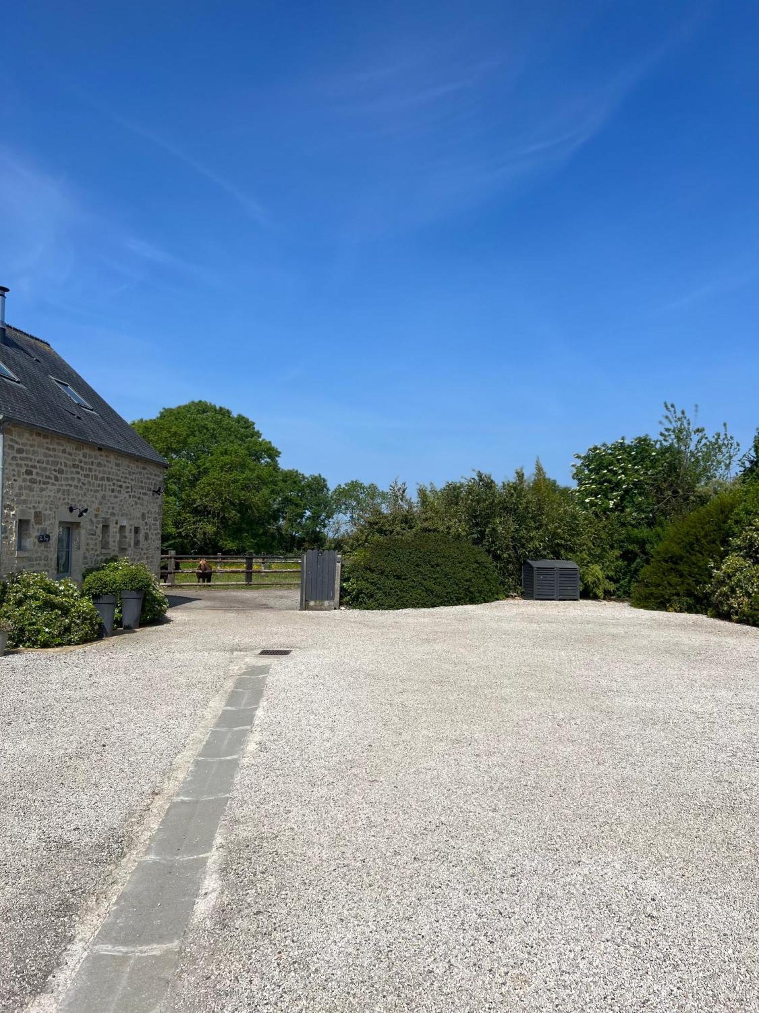 فيلا La Forge, Gite Familial,A Sainte Mere Eglise المظهر الخارجي الصورة